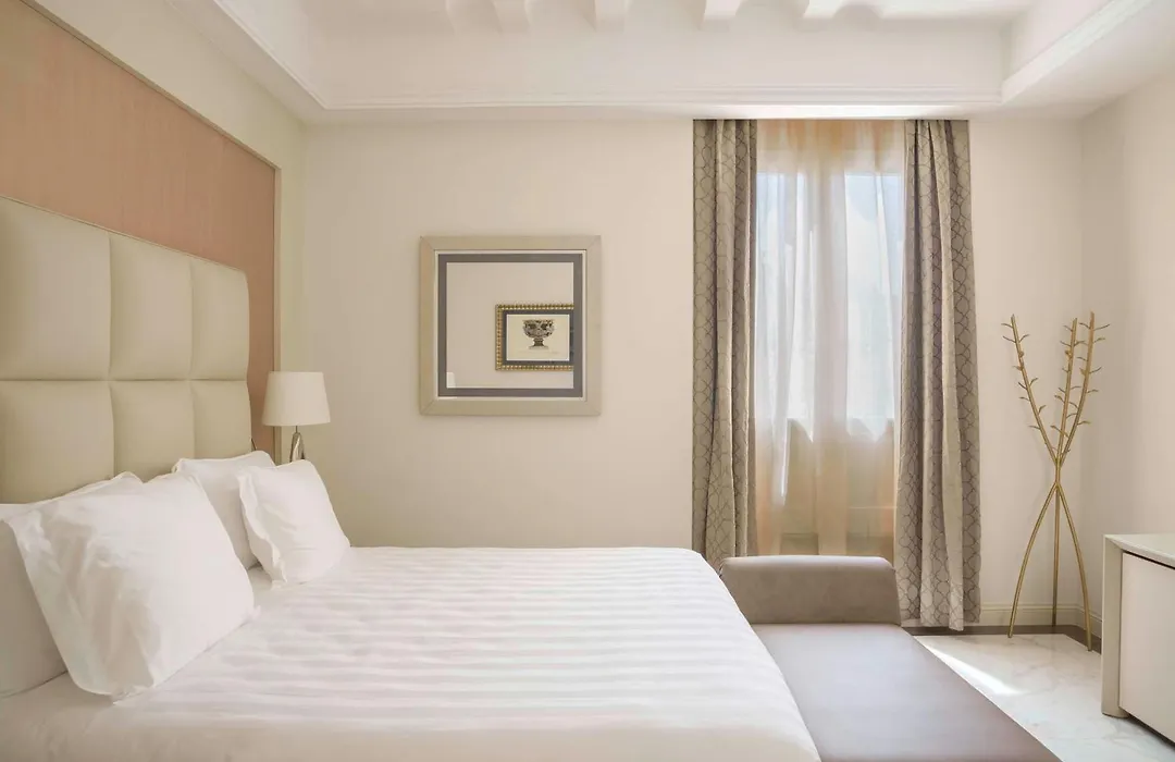 Aleph Rome Hotel, Curio Collection By Hilton-1