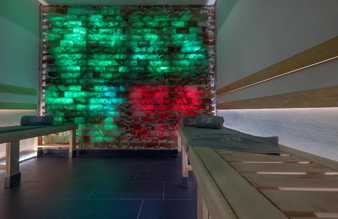 Savoy Beach Hotel & Thermal Spa-1