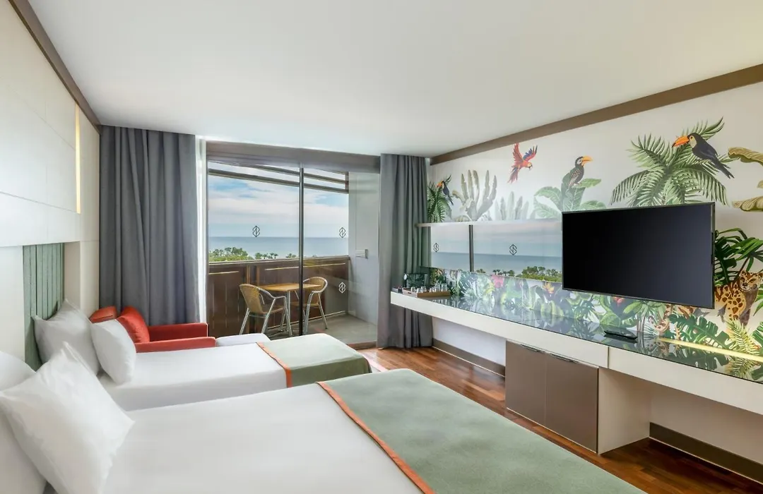 Nirvana Cosmopolitan Hotel - Convention&Sports Center-1
