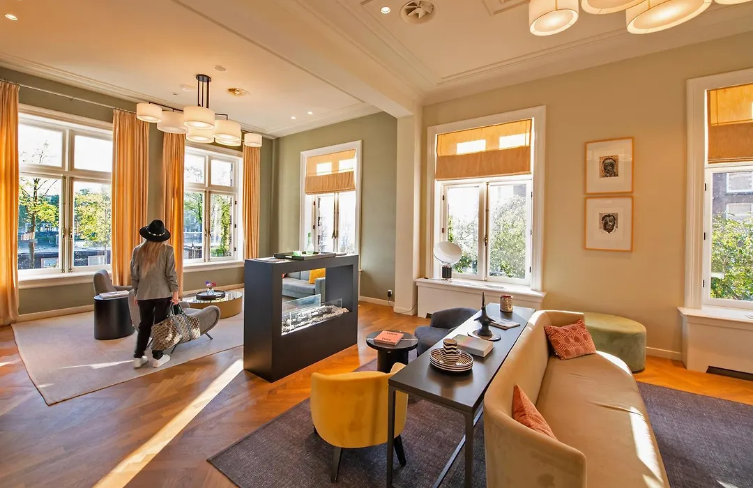 Pestana Amsterdam Riverside-1