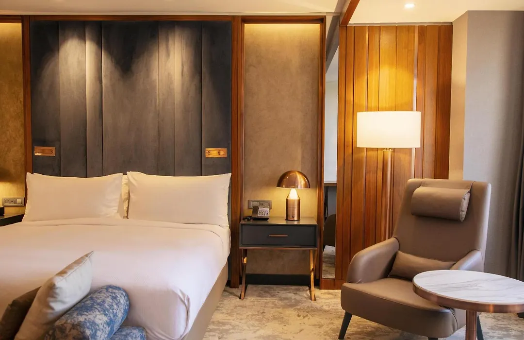 Hilton Istanbul Maslak-1
