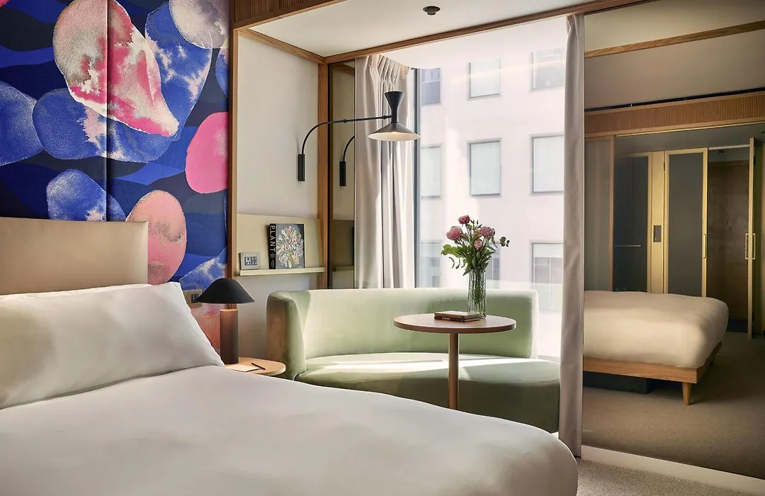 The Botree London, Curio Collection By Hilton-1