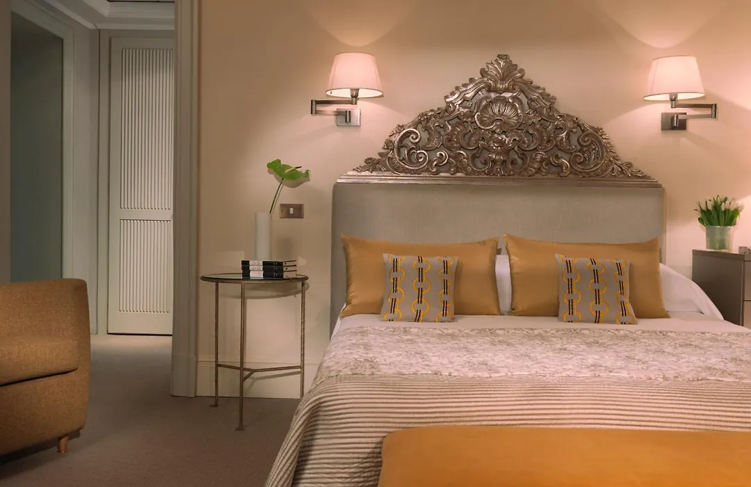 Rocco Forte Hotel De Russie-1