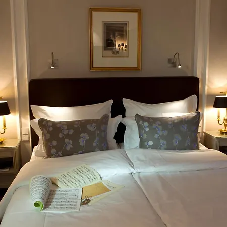 Hotel Muenchen Palace-3