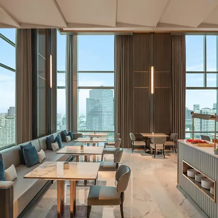 Le Meridien Bangkok-2