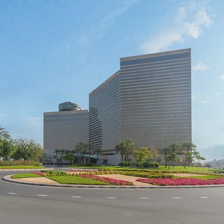 Hyatt Regency Dubai - Corniche-2