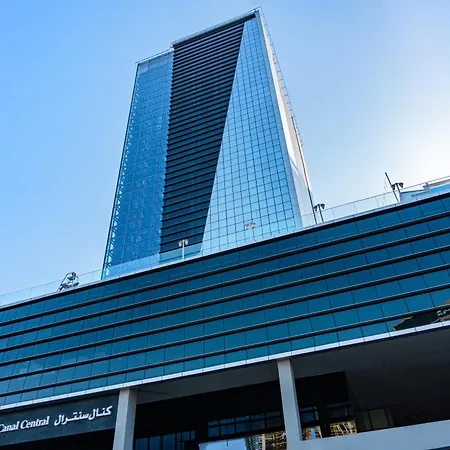 Canal Central Hotel Business Bay-3