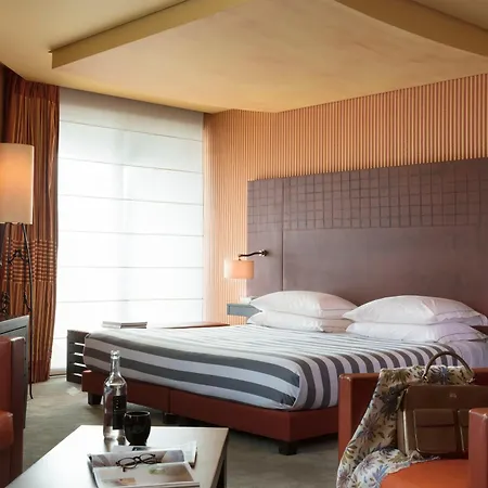 Hotel Square-3