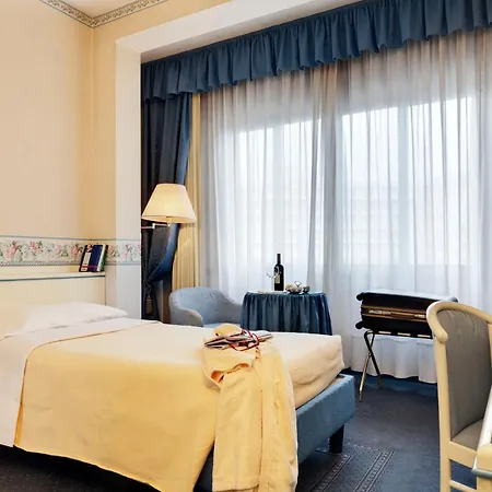 Hotel Bristol Buja-3