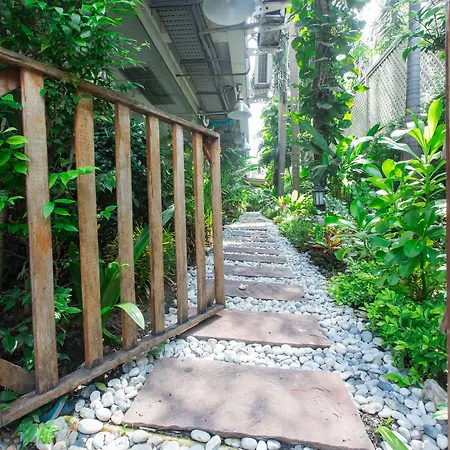 Three Seasons Bangkok-3
