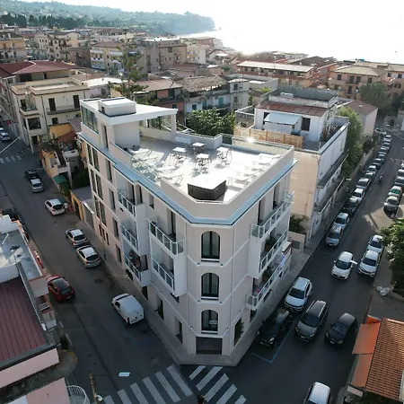 Solmaris Tropea City Center - Rooms & Suites - Private Parking-3