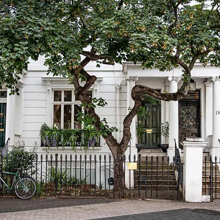 The Kensington Hotel-3