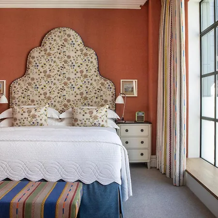 The Whitby Hotel-3