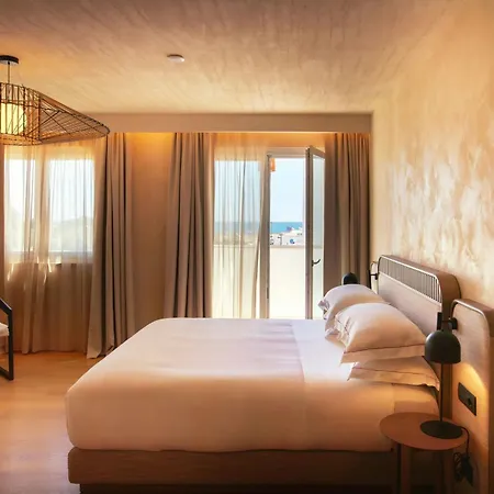 Cala Ponte, a Tribute Portfolio Hotel-2