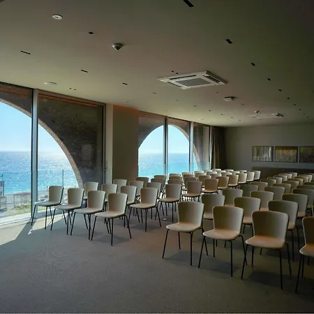 Green Coast Hotel Mgallery Collection-2