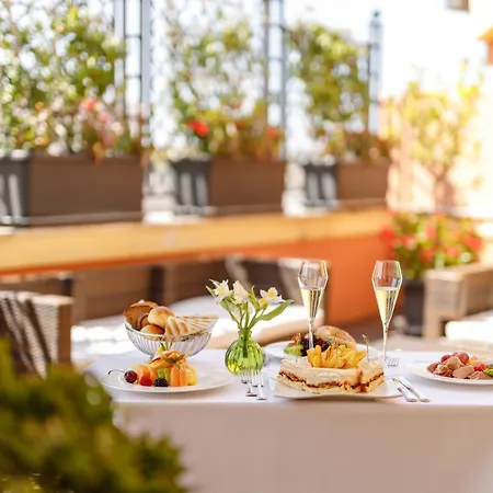 Baglioni Hotel Regina - The Leading Hotels Of The World-2