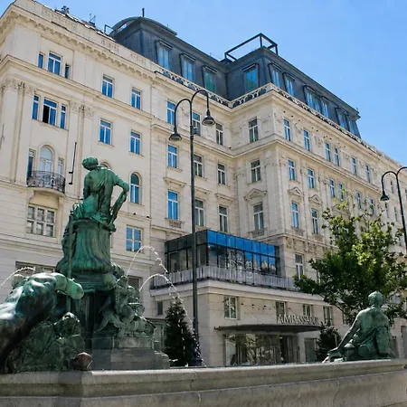 Hotel Ambassador-3