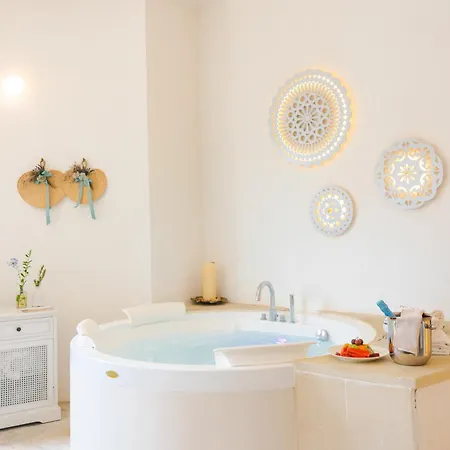 Marenea Suite Hotel-3