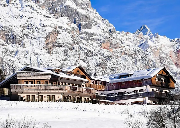 Rosapetra SPA Resort Cortina dʼAmpezzo