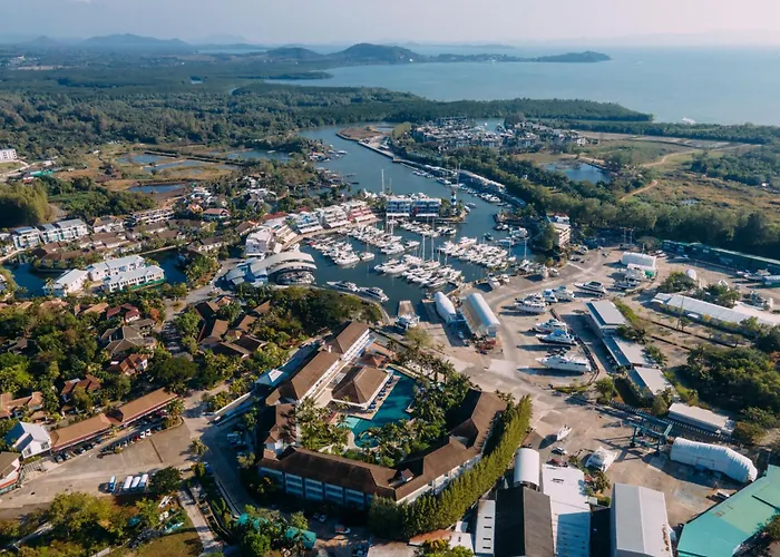 Nh Boat Lagoon Phuket Resort
