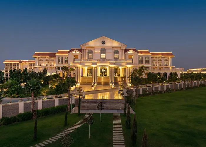 Hotel The St. Regis New Capital Il Cairo