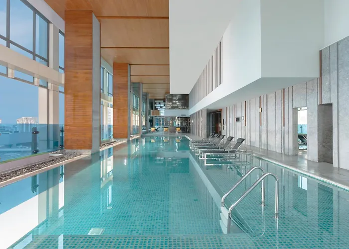 Renaissance Bangkok Ratchaprasong Hotel By Marriott