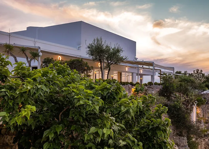 Grotta Palazzese Beach Hotel Polignano a Mare