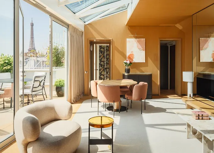 Hôtel De Sers Champs Elysées Parigi