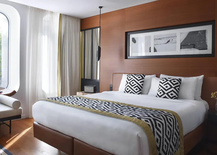 Renaissance Paris Republique Hotel & Spa