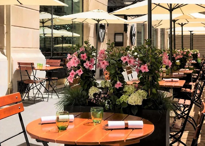 Hotel Sofitel Paris Arc De Triomphe