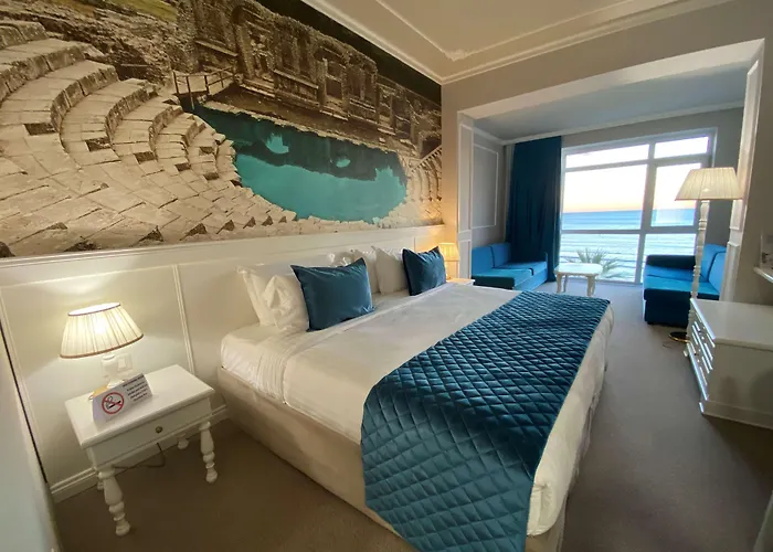 Adriatik Hotel, BW Premier Collection Durrës